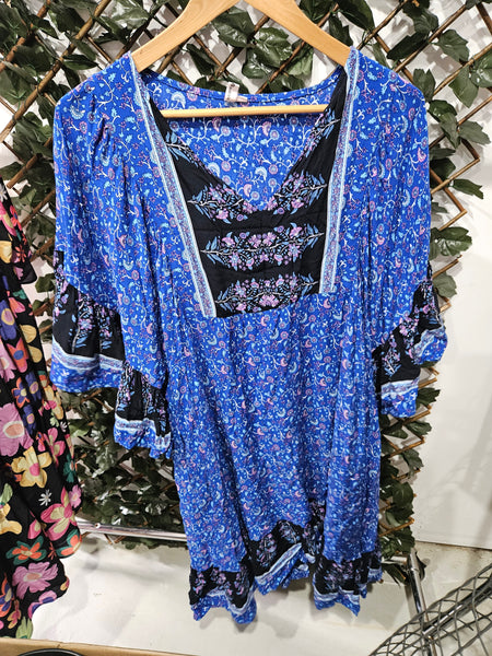 Boho Australia Size Medium (generous) Tunic Dress Blue Floral Black Trim A20